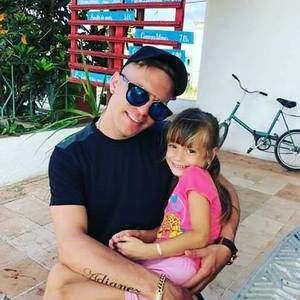 Meet your Posher, Maikol